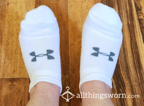Under Armour White No Show Socks - Brand New And Ready For Wear!