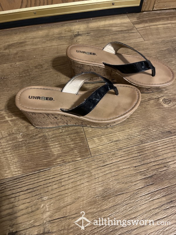 Unr8ed Platform Sandals/heels