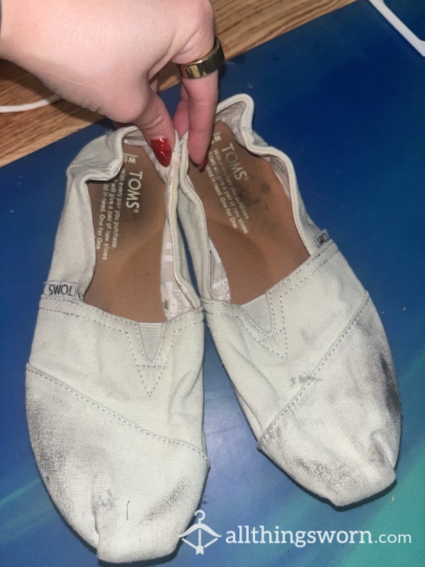Used Dirty Toms