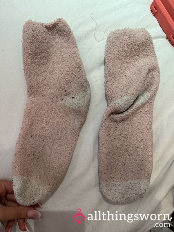 USED Fluffy Slipper Socks