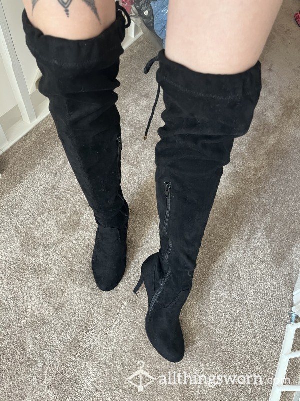 Used Knee High Suede Black Boots