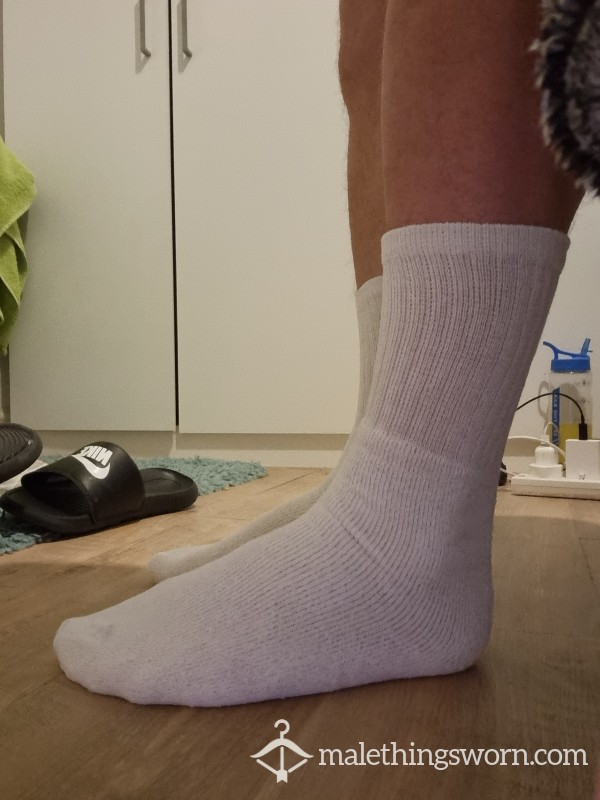 Used Mens White Socks