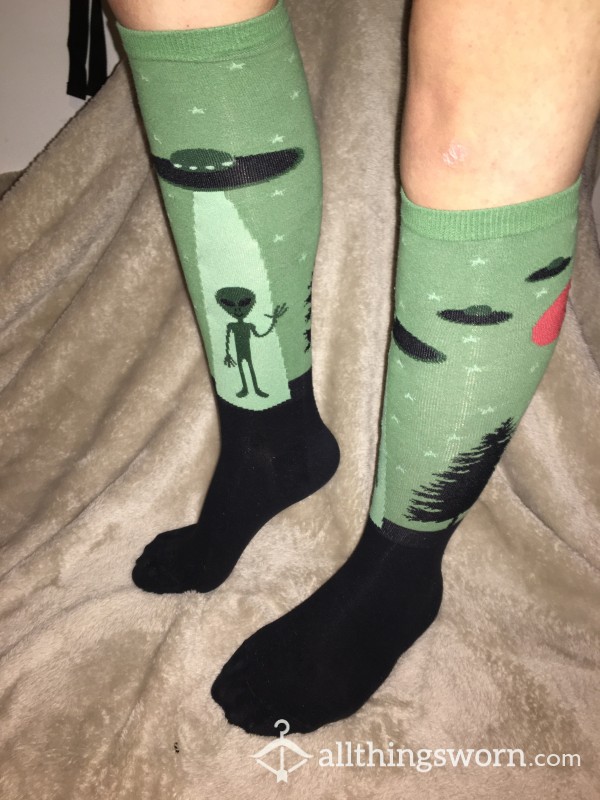 Used Old Alien Knee Socks