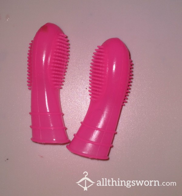 Used Pink 💖 PUSSY Finger Massagers