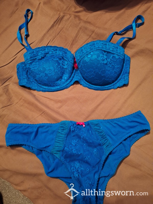 Used Size 36 Bra And Knickers Set