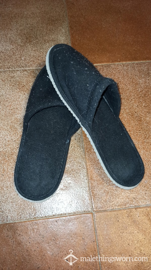Used Slippers Ciabatte Usate Shoes Scarpe Homeshoes Worn Zapatos Chaussettes
