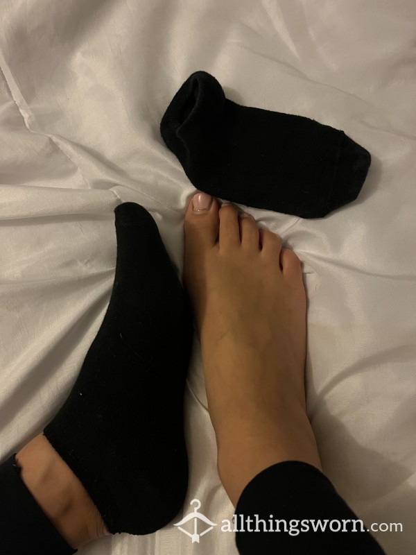 Used Socks And Feet Pictures