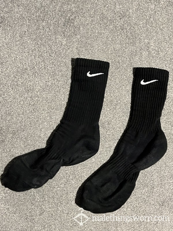 Used Well Worn Men’s Nike Black Crew Todays Work & Gym Socks