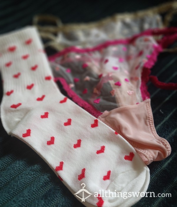 Valentine's Set Things + Socks Worn With Love ❤️😉