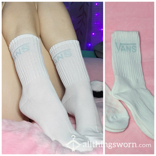 Vans Crew Socks In White & Medium Thickness To Be Worn 4 Days Free W Shipping Included