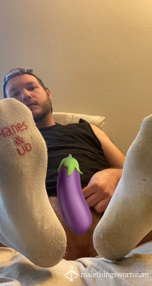Worn In Socks, Bare Feet, Cock And Hole. Jerkoff Material That’ll Keep You Coming Back.