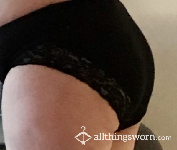 VERY CREAMY And 💦 Black Lace And Cotton Knickers