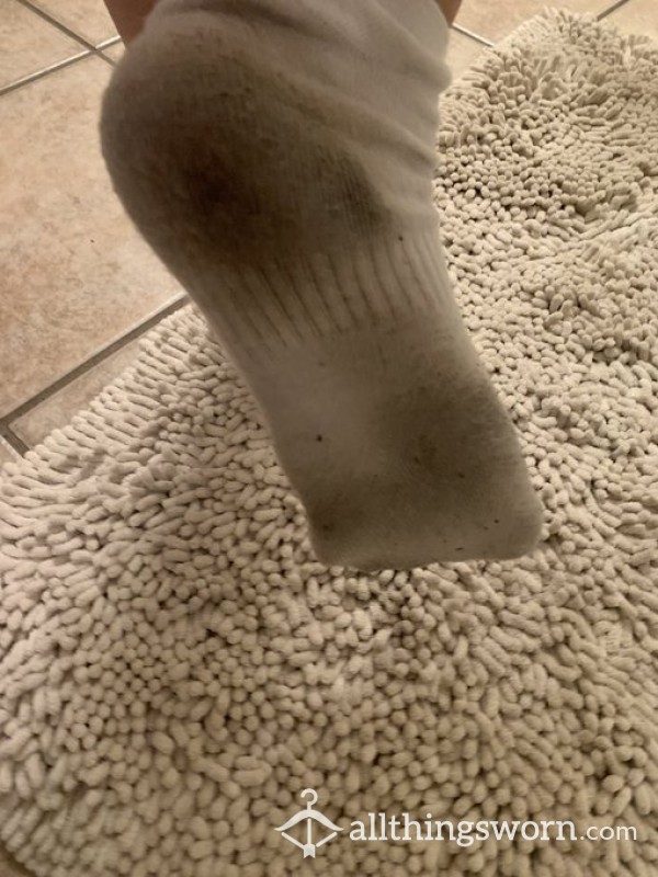 Very Dirty Smelly Gym Creamy White  Low Rise Socks