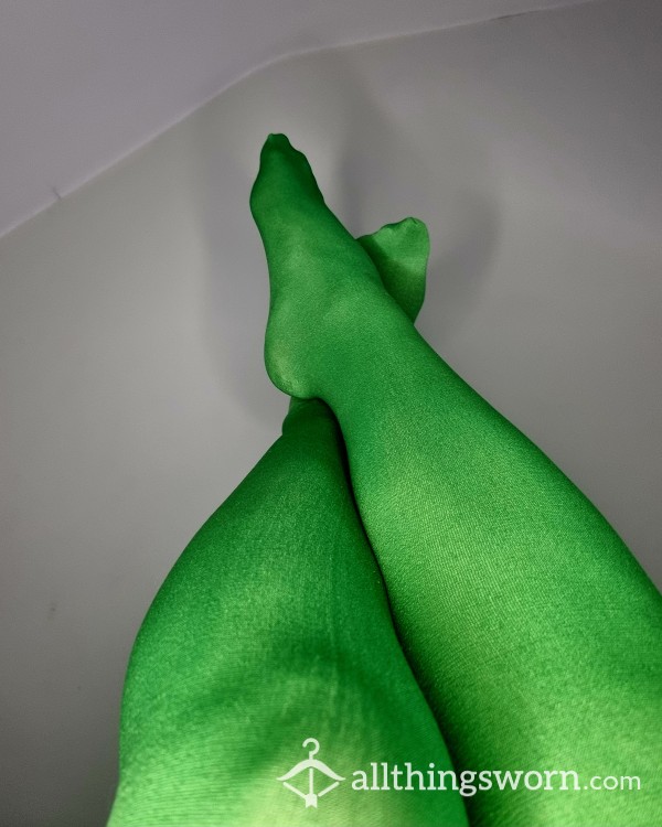 Very Green 💚 Tights
