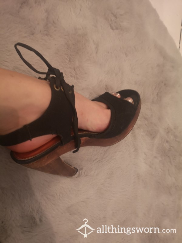 VERY Used Heels - Open Toe And Lace Up, Toe Print