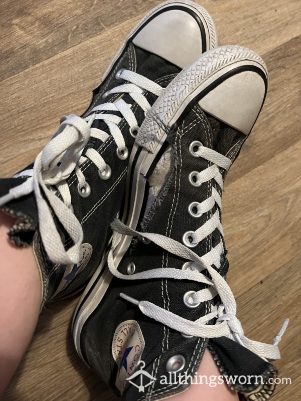 Very Well Worn Gym Converse Size 7
