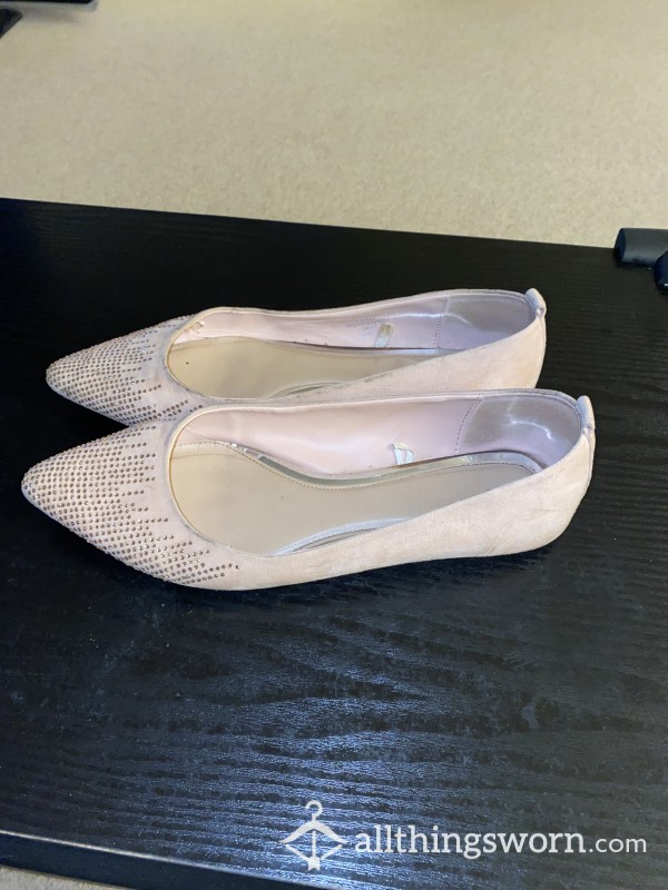 Very Well Worn Pointed Toe Ballet Pumps.