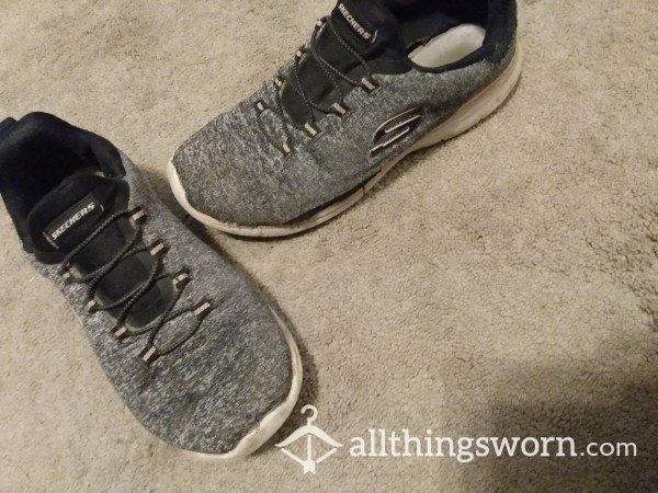 Very Well Worn, Stinky Sneakers