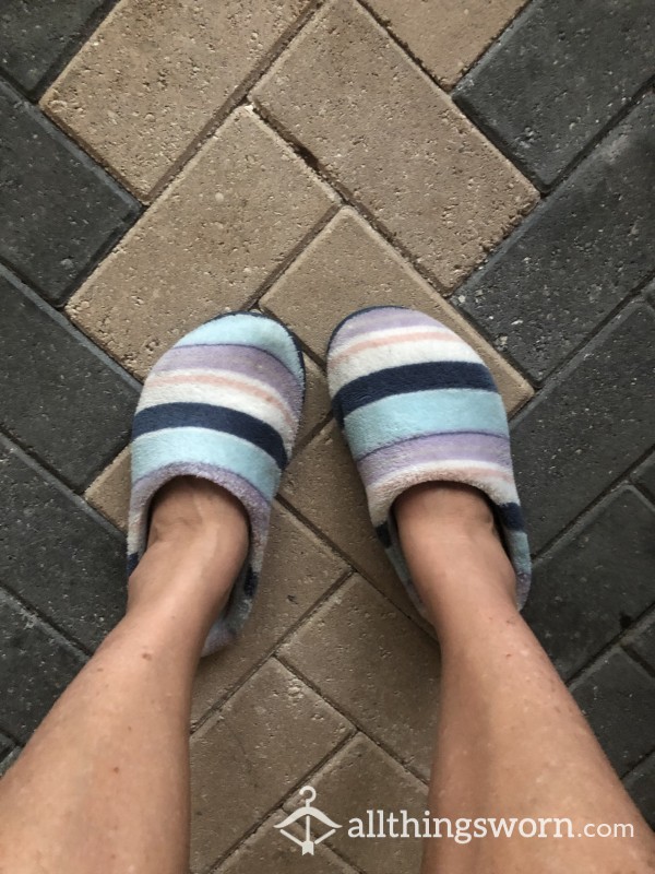 Very Worn Cozy Stripped Slippers