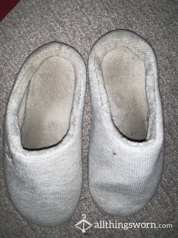 Very Worn Gray Slippers