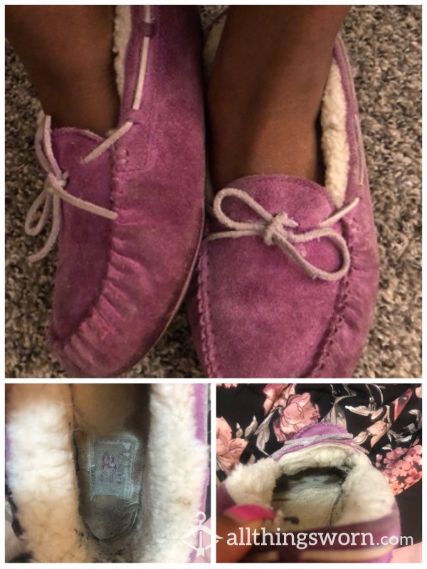 Very Worn Size 6 UGG Slippers