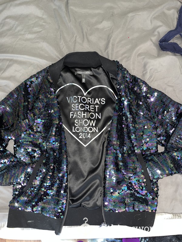 Limited Edition Victoria’sSecret Fashion Show Jacket