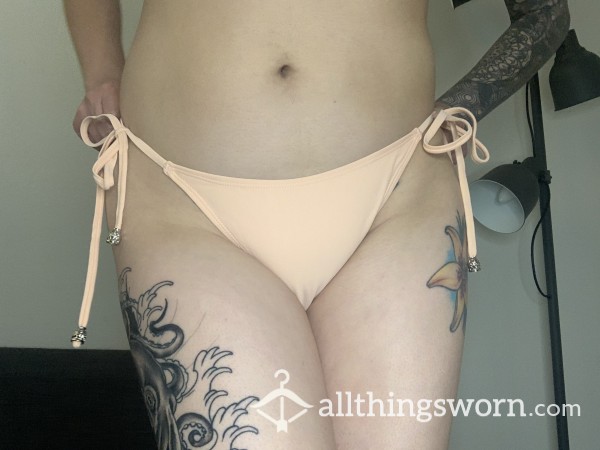 ‼️CLOSEOUT SALE‼️ Just Peachy String Bikini Bottoms