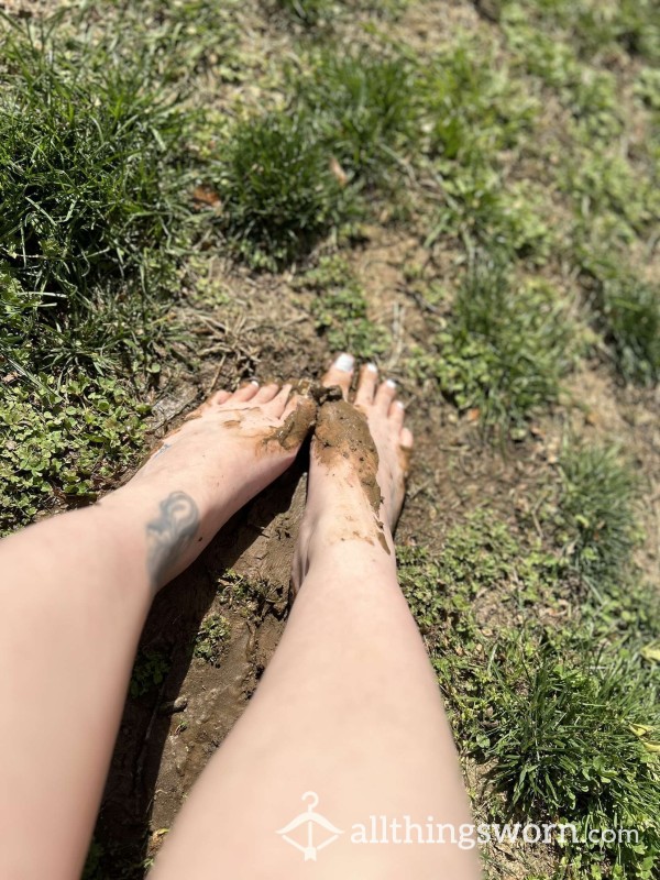 Watch Me Play In The Mud With My Feet