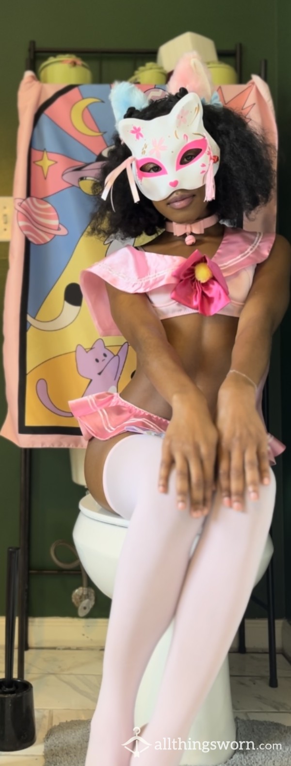 ✨🐾Watch Sailor Kitty Pull Down Her See Through Panties & Pee In The Potty🐈‍⬛🎀✨