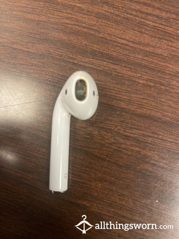 Waxy Airpods