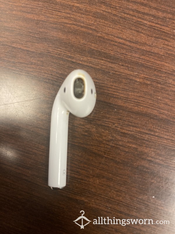 Waxy AirPods