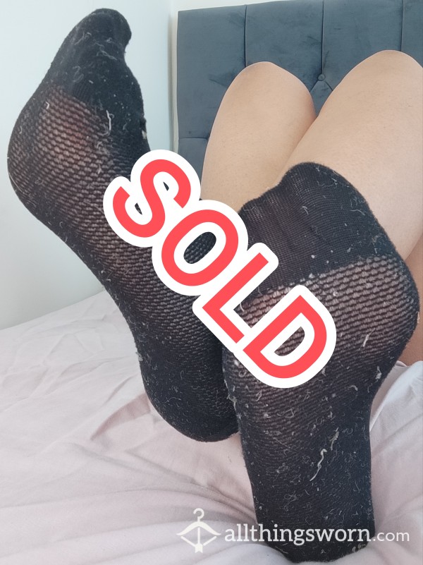 😘😘Wear My Old, Grassy, Well Worn Trainer Socks😘😘Customs Welcome😘😘