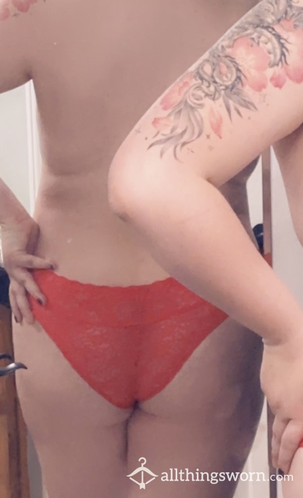 Wear Of The Day - Aerie Red Lace