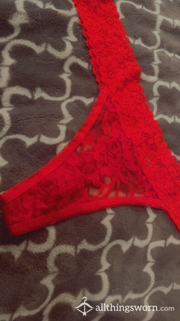 ✨DEAL✨🍓❤️Red Lace Thong ❤️🍓