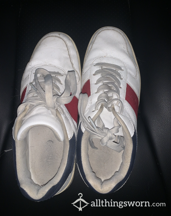 Well-worn 4 Year Old Sneakers, Size 6