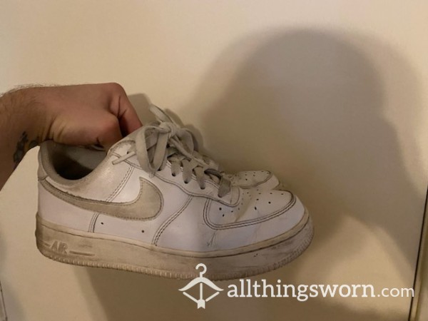 Well-Worn Air Forces