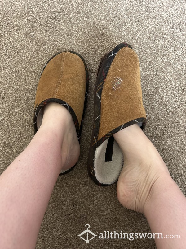 Well Worn Barbour Slippers With Toe Prints