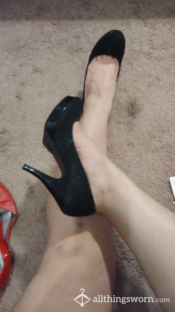 Well-worn Basic Black Faux Suede 3.5" Pumps 8.5