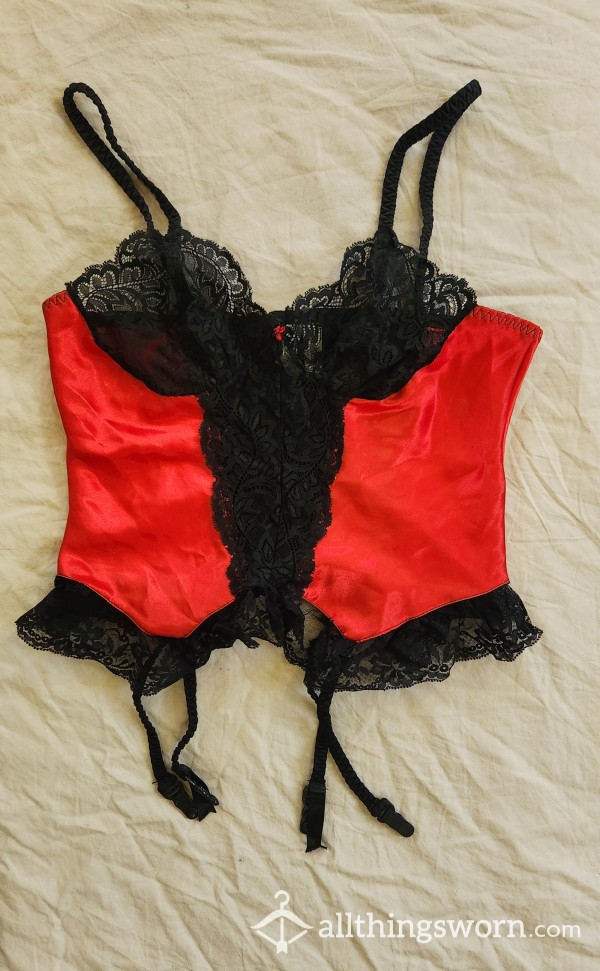 Well Worn Black And Red Bustier With Four Attached Garters - Medium
