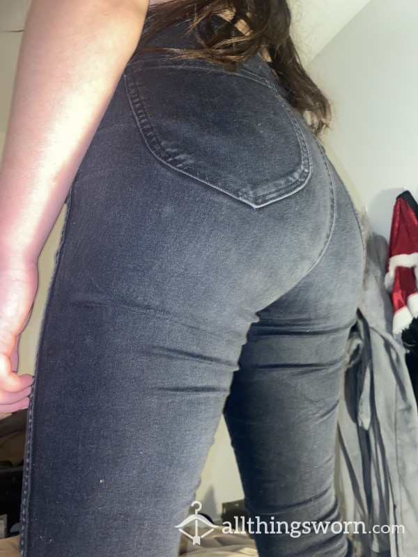 Size 28 (4-6) Well Worn Black Jeans With 10 Days Wear And Photos!