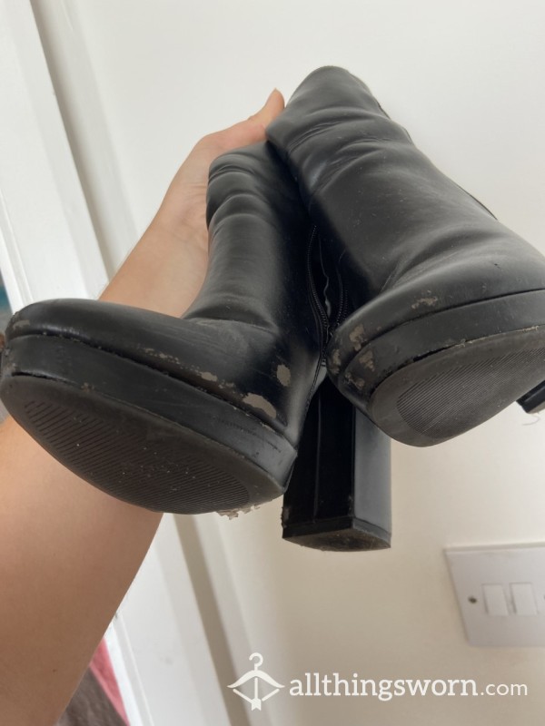 Well Worn- Black Leather Ankle Boots