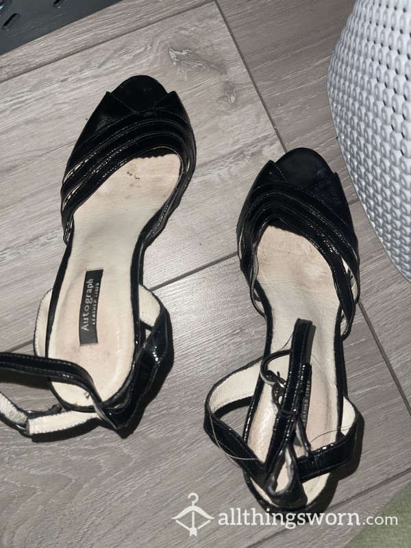 Sale: Well Worn Black Pointed Toes