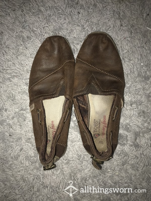 Well Worn Brown Bobs