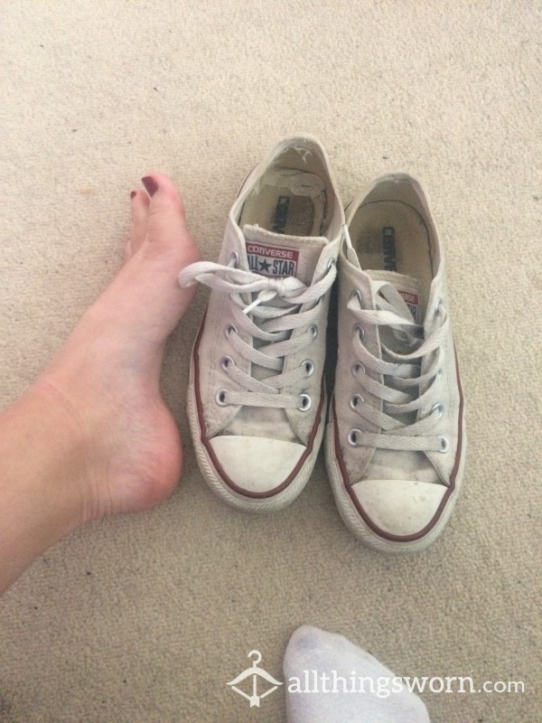 Well Worn Converse Trainers Size 4