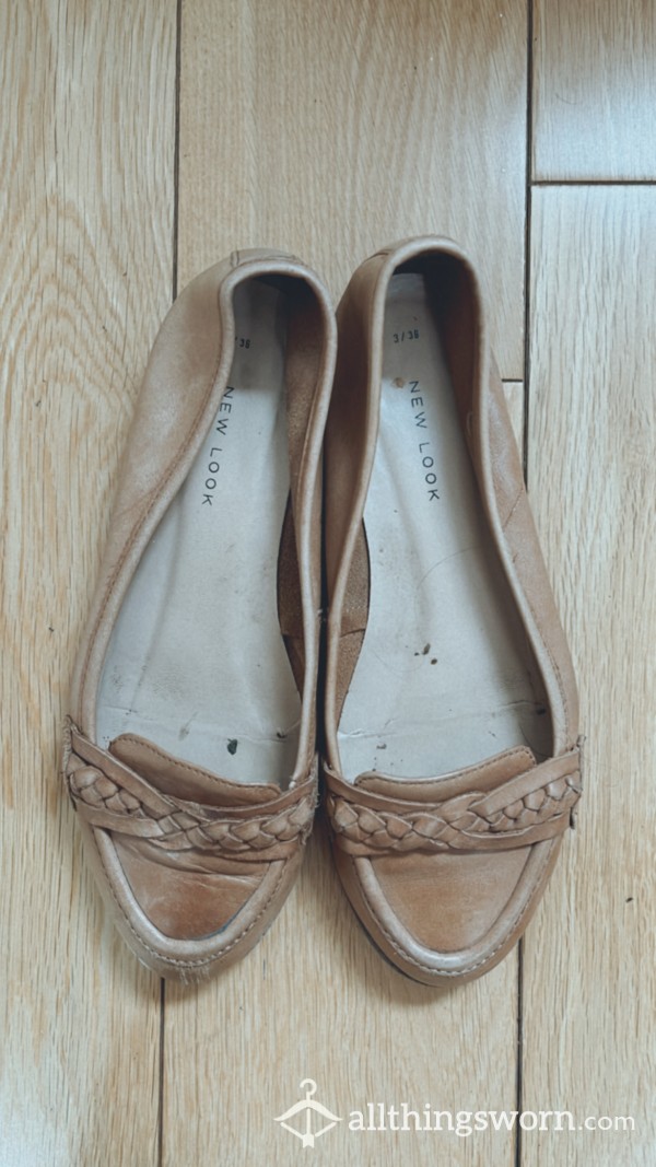 Well Worn Flat Tan Office Shoes