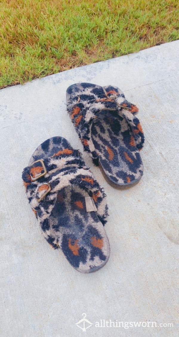 Well Worn Fuzzy Open Toe Cheetah Slides