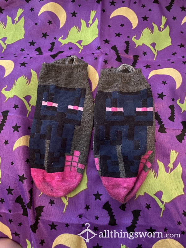 Well Worn Minecraft Enderman Socks Worn By Goth Girl 🦇