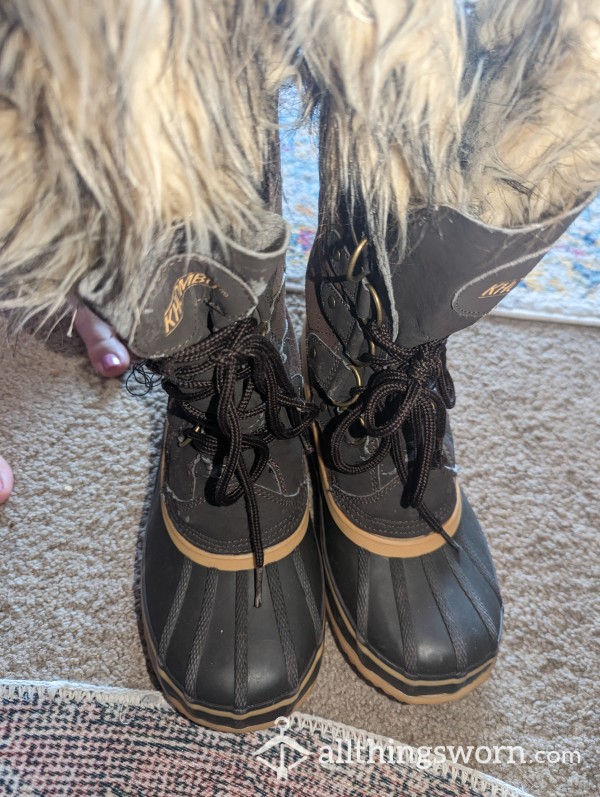 Well Worn Old Winter Boots