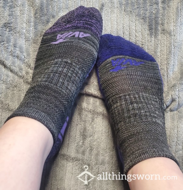 Well Worn Purple Mix Match Ankle Socks