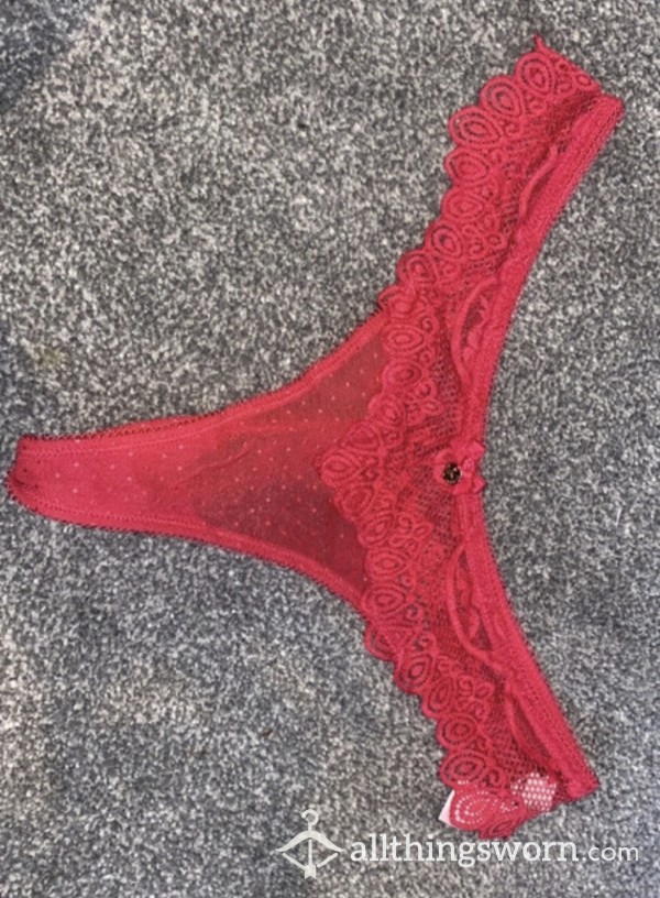 Well Worn Red Lacey Thong ❤️